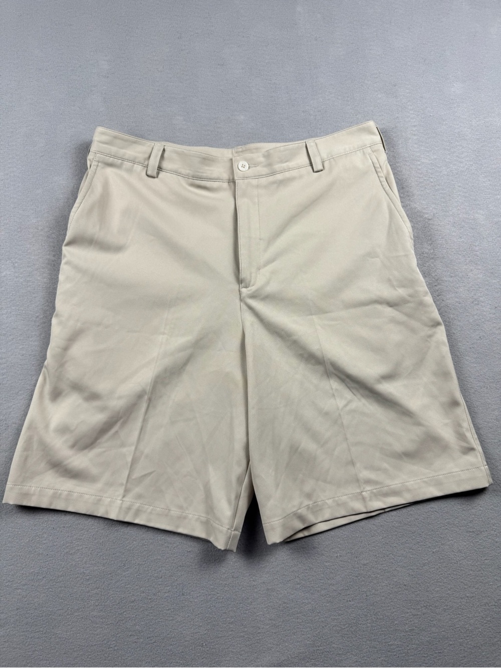 Nike Dri-Fit Shorts Men Size 34 Medium Golf Performance Athletic Ivory 9 Inseam